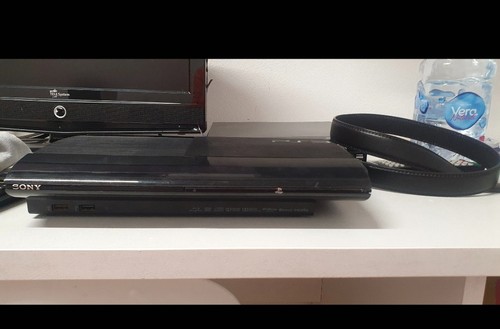Playstation super slim - playstation, nera